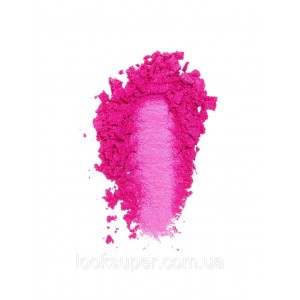 Тени для век одинарные Kylie Cosmetics EYESHADOW SINGLE LOVE POTION