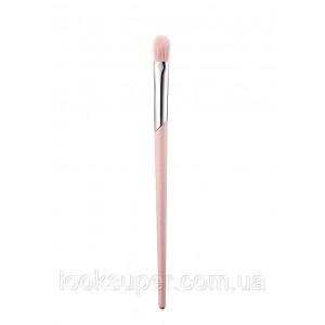 Кисть косметическая  для теней FENTY BEAUTY Plush Eye Shadow Brush 240
