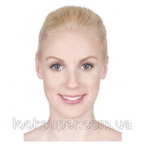 Основа под макияж IT Cosmetics Celebration Foundation Illumination. LIGHT