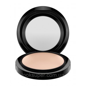  Минеральная пудра MAC Mineralize Skinfinish Natural