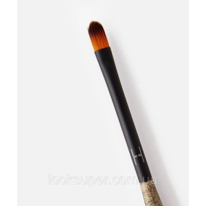 Кисточка для губ и глаз LINDA HALLBERG  Precision Brush 301