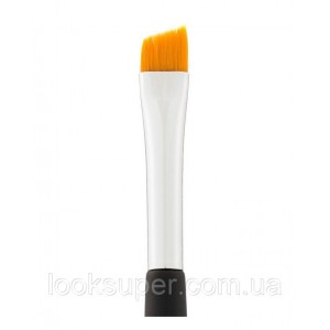 Кисть косметическая Anastasia Beverly Hills  Angled Cut Brow Brush (#15)
